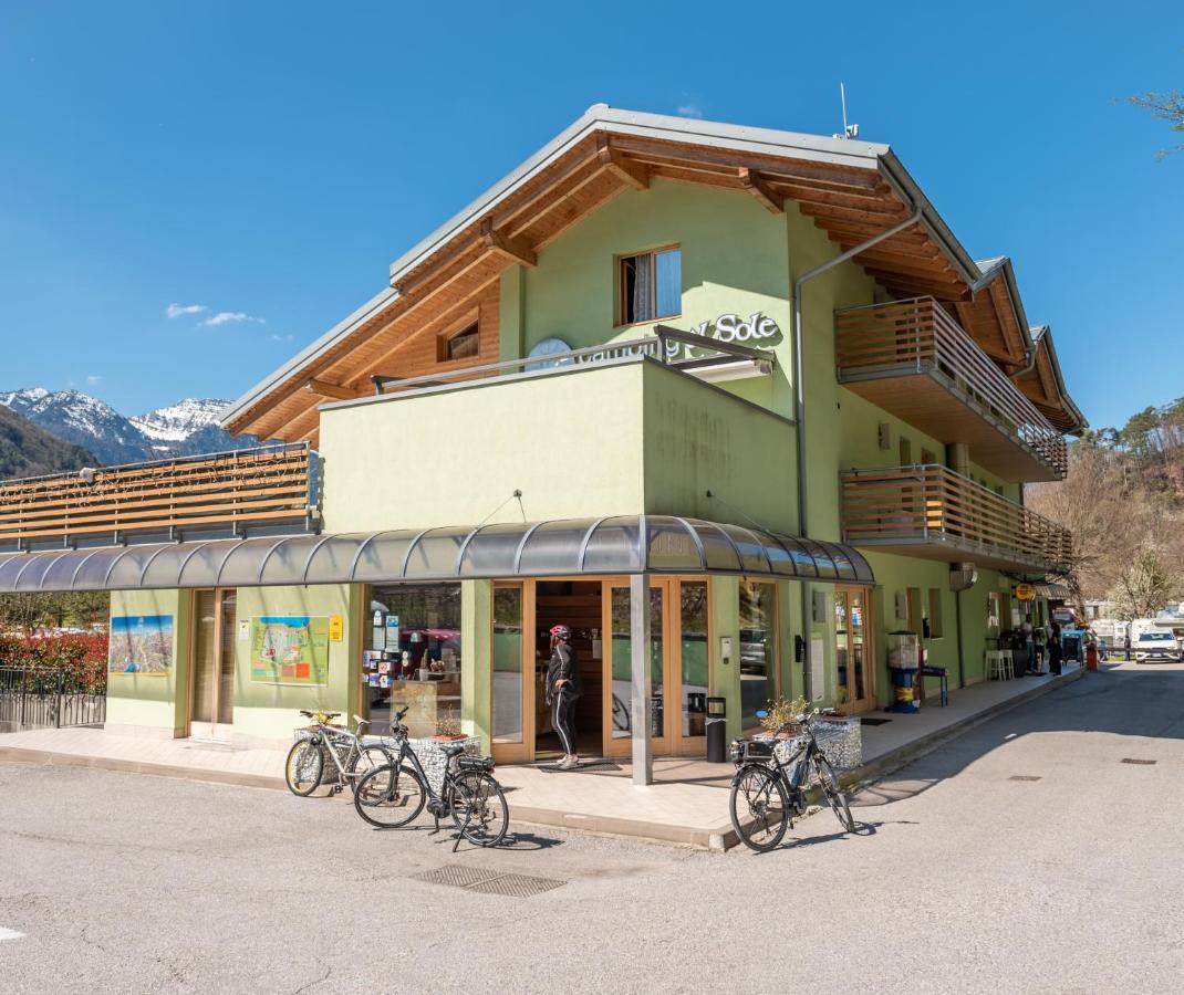 Family Wellness Camping Al Sole Molina di Ledro Ngoại thất bức ảnh