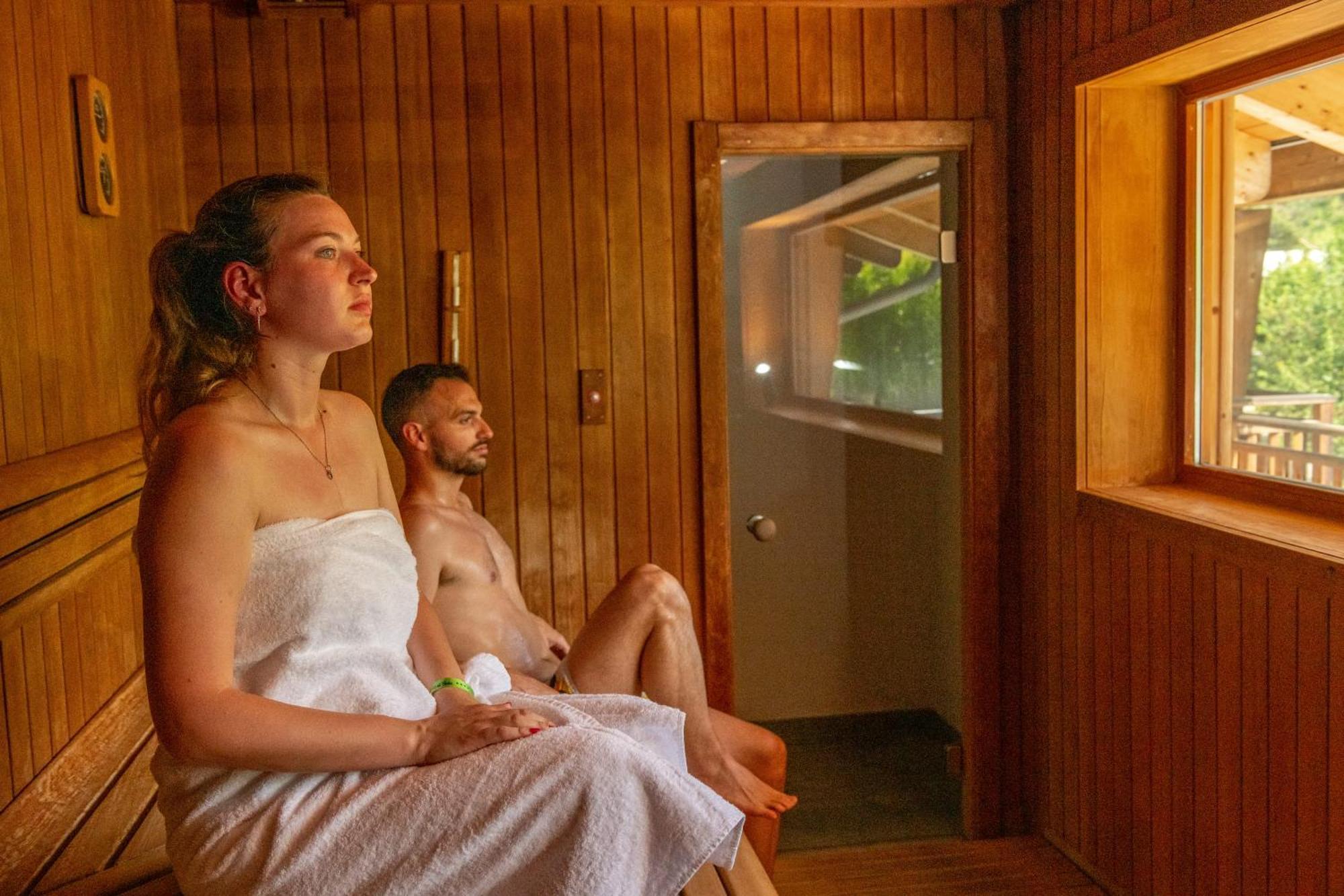 Family Wellness Camping Al Sole Molina di Ledro Ngoại thất bức ảnh